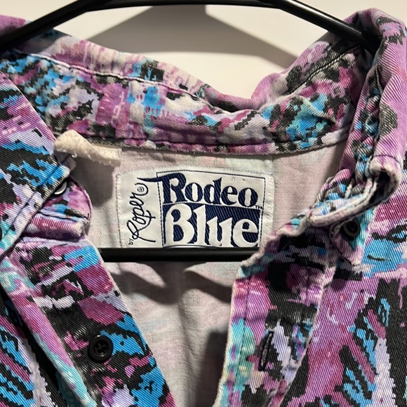 Vintage Men’s button down - Picture 2 of 2